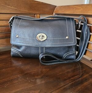 Coach Pebbled Leather Crossbody Bag! EUC!